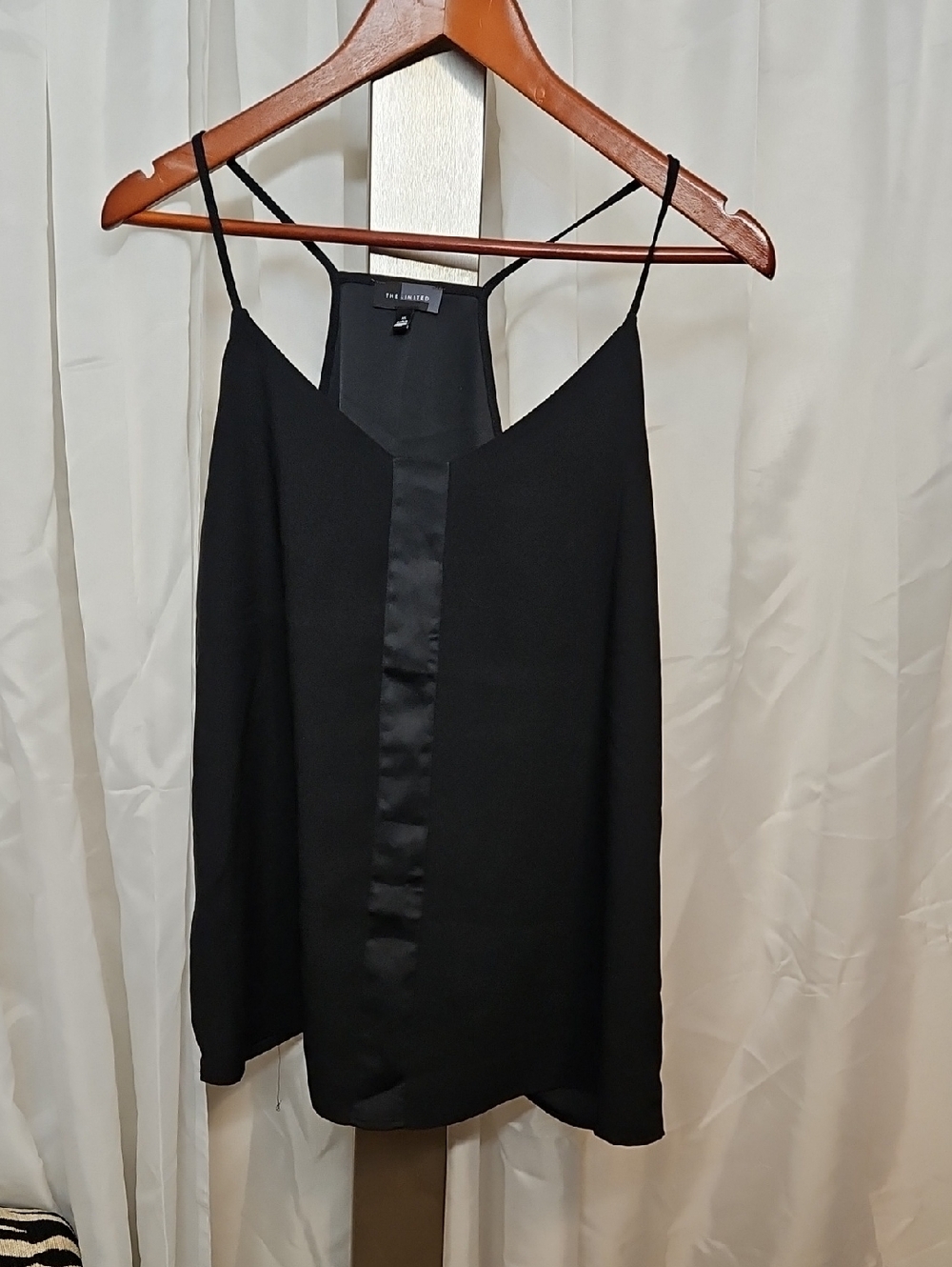 The Limited Black Satin-Trim Spaghetti Strap Cami XL